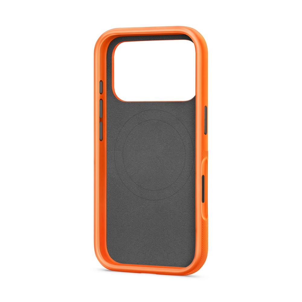 Beats Case iPhone 17 Pro Rugged with MagSafe and Camera Control - Sierra Orange (MGJQ4PA/A)