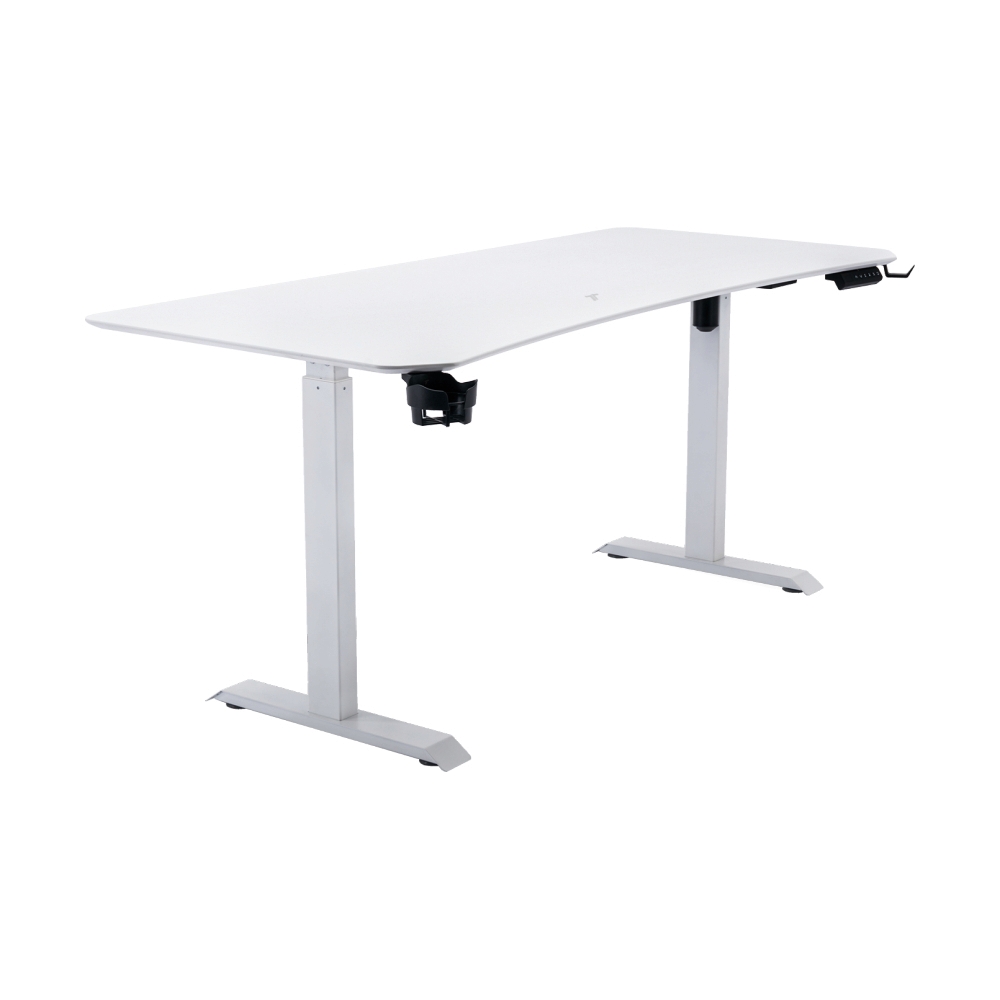 DESK TTRACING TITUS X SMART 1.8 HOWLITE XL (โต๊ะ)